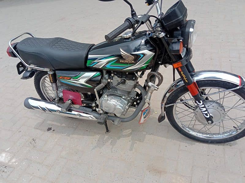 Honda CG 125 good condition 4