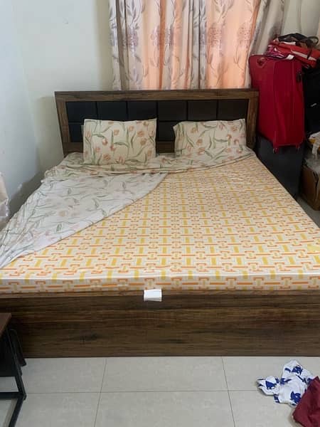 king Size Bed with 6 inch master molty foam mattress 1