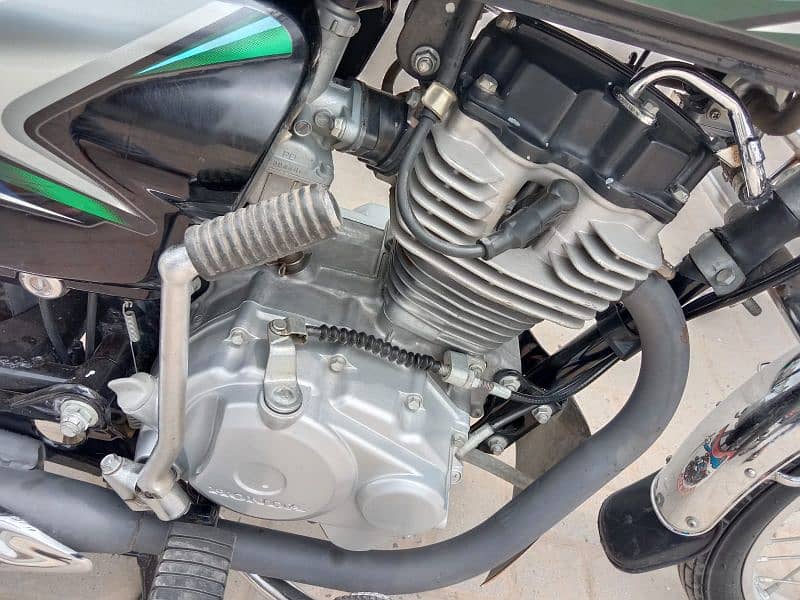 Honda CG 125 Brand New condition 6