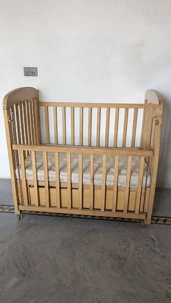 Baby Coat Bed for Sale 0