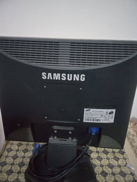 Samsung 17 inch HD Monitor/LCD tv 1