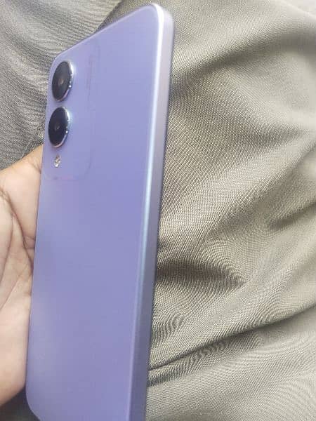 vivo y17s 6