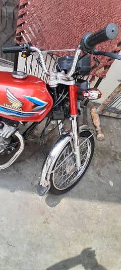 honda 125 saf condition 2013 model all ok