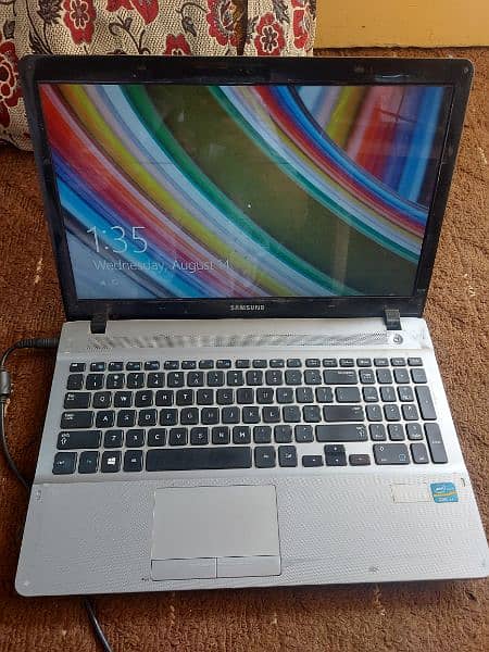 Samsung NP300 1