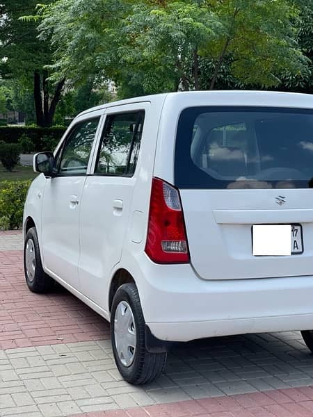 SUZUKI WAGON R 2017 VXL WHITE COLOUR EXCELLENT LAHORE REGISTERED 6