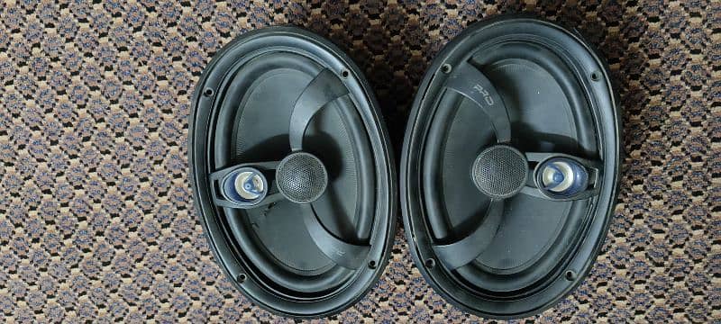 BM company car speakers 3