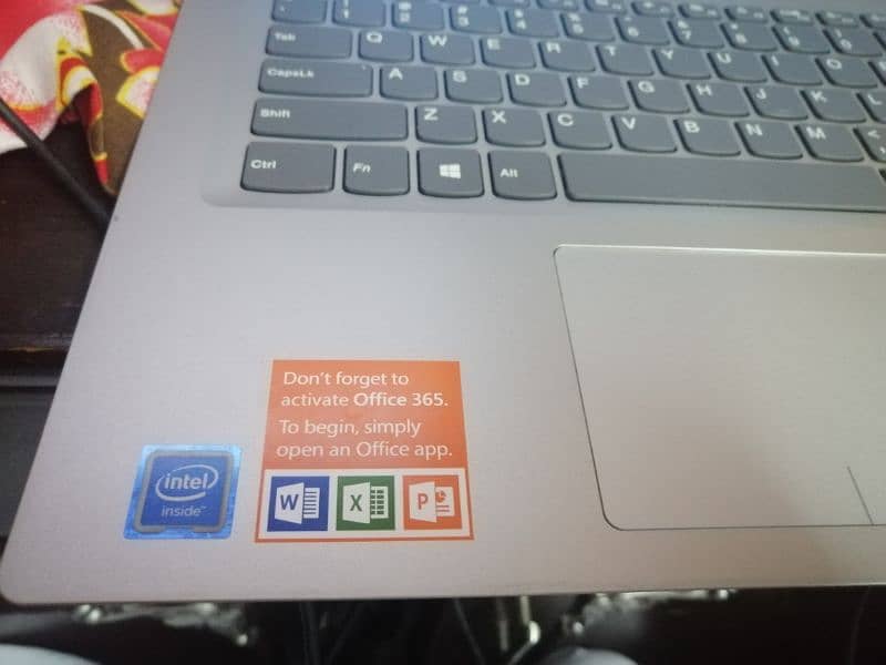 lenovo laptop with good condition 2 gb 2