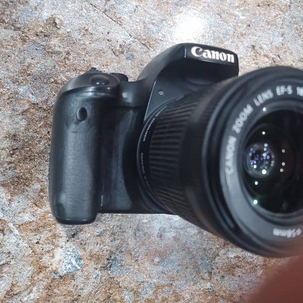 canon 800d with lens 18 55 stm 1