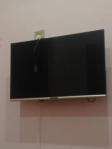 Ecostar 32inch led and orient ac 1