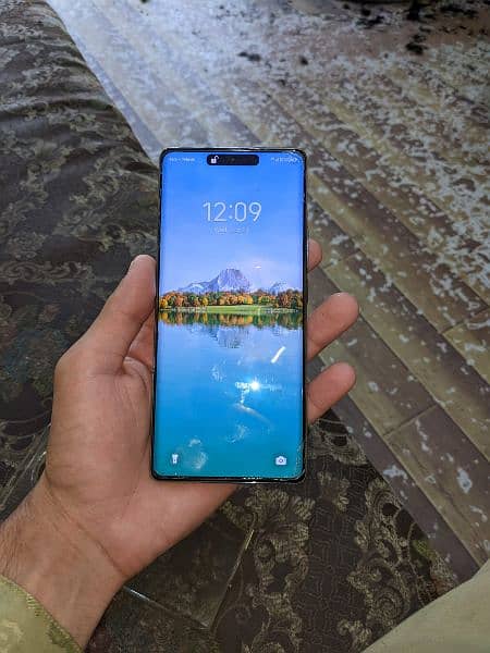 TECNO SPARK 20 PRO PLUS 1