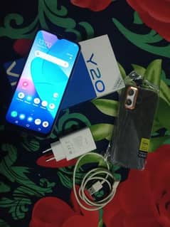 Vivo y20 ram 4 GB ram 64 GB , complete box charger back cover