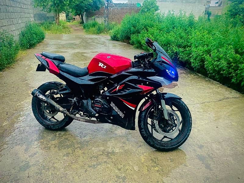 YAHAMA YZF -R2 / 2018 model /all okay with M4 exhaust 3