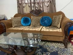 sofa for sale in good condition with 7کشن all ok 0