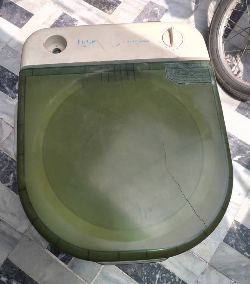 Haier Dryer Machine 1