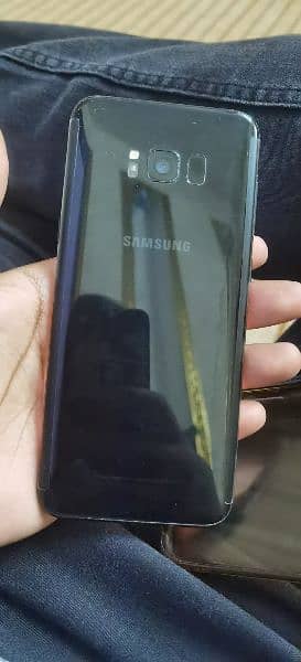 Samsung S8 Plus 4