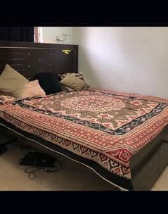 King Size bed with Medicated Mattress ( Brand New )