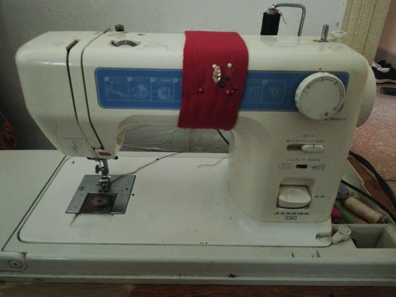 janome sewing machine 0