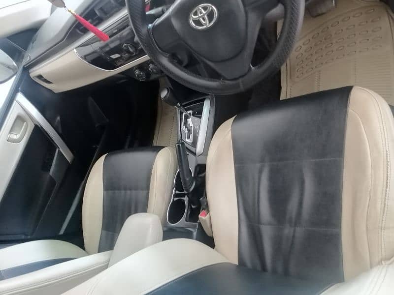 Toyota Corolla GLI 2015 (1300 CC) 3