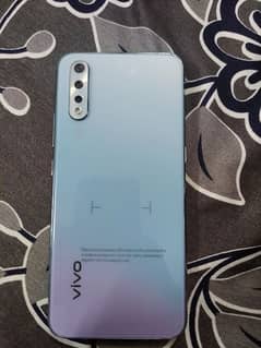 Vivo S1 8gb ram 256gb memory