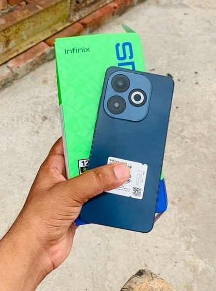 Infinix smart 8 pro 0