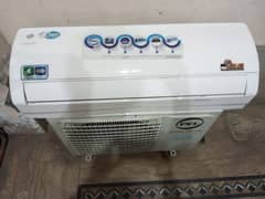 pel Dc inverter 1.5 ton 1 year use only