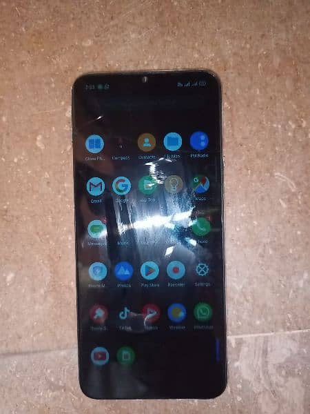 realme 5i mobile hai  urgent sale 03242381321 9