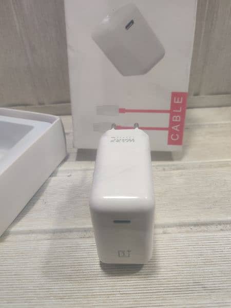 OnePlus charger 65W 2