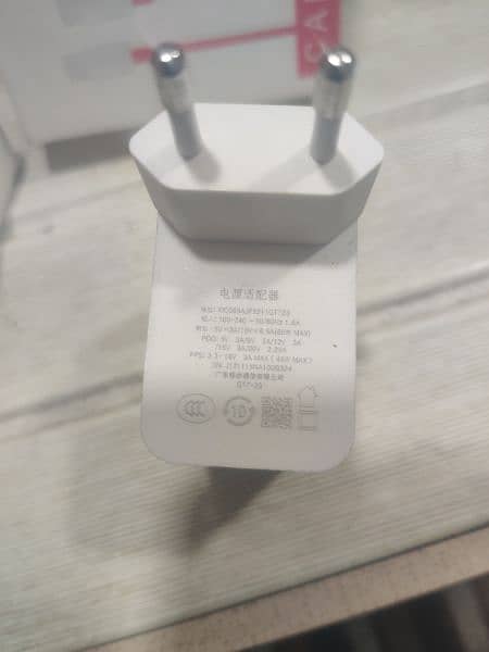 OnePlus charger 65W 3