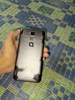 Q mobile titan