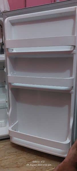 Refrigerator (Import from Saudia) 3