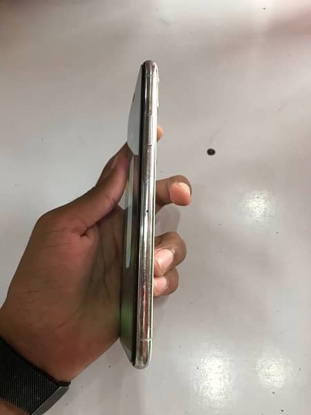 iphone 11 pro max non pta 5