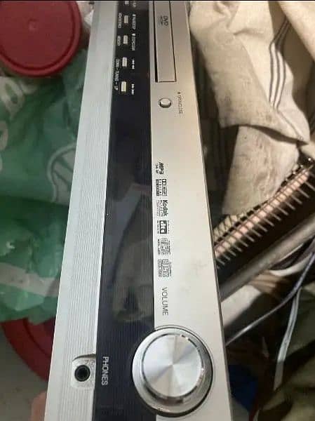 LG dvd player 1