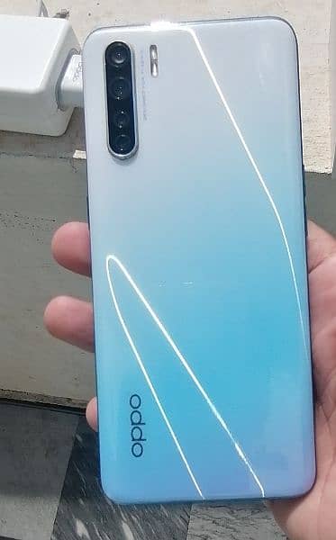 OPPO F15 0