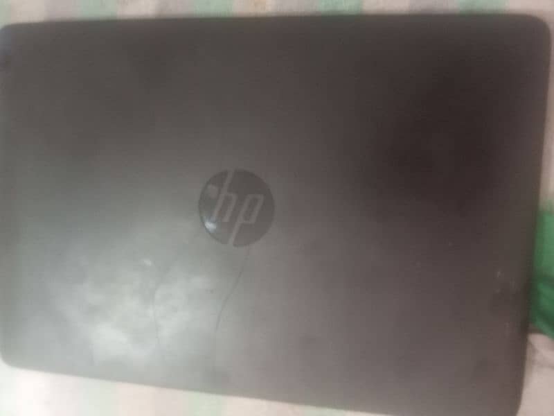 HP Elite book 820 G2 Touch Screen 2