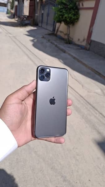 iphone 11 pro max non pta 4