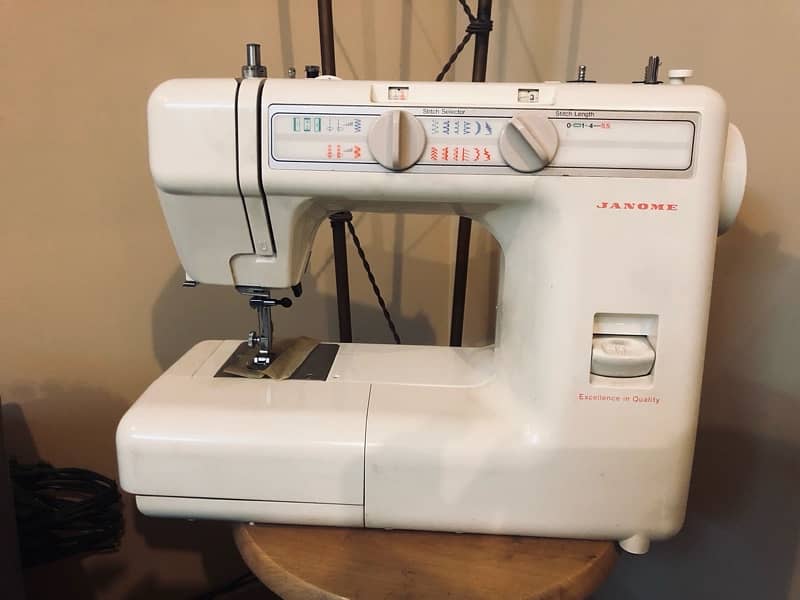 Janome Sewing machine unused! 0