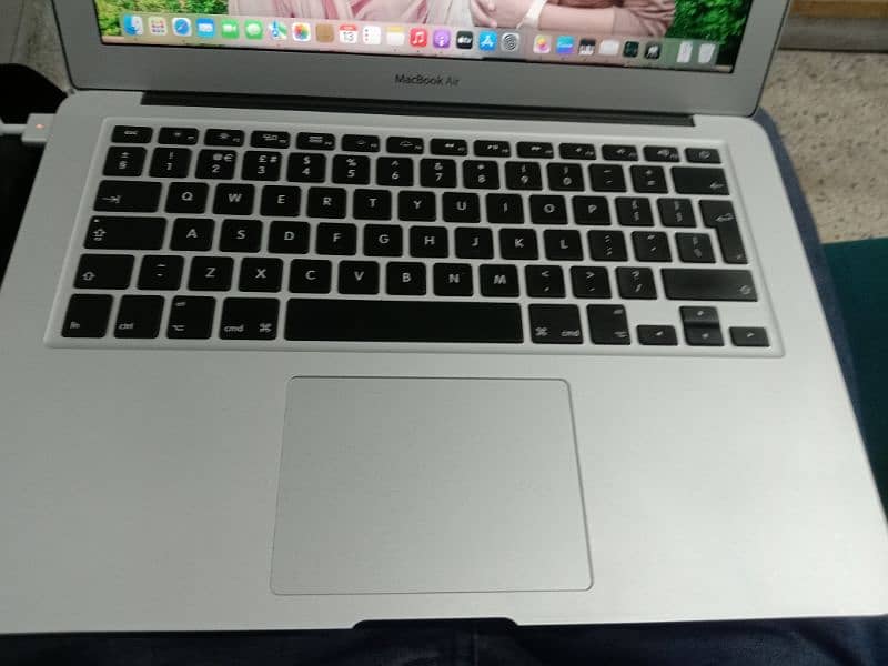 MacBook air 2017 4