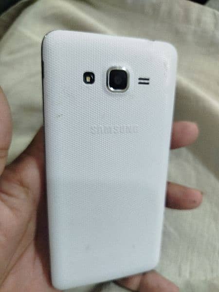 Samsung grand prime bilkul 10/10 he 1