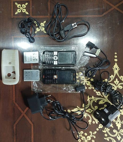 Sony Ericsson Vintage Phones For Sale 8