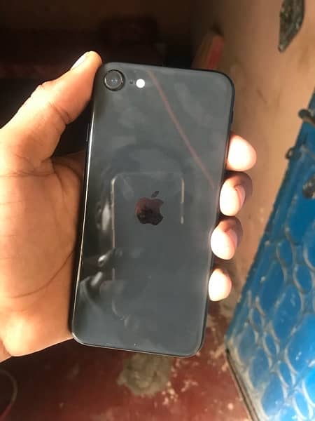 i phone se 2020 128 gb jv non pta 1