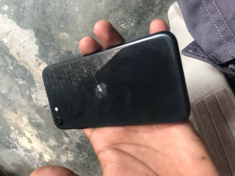 i phone se 2020 128 gb jv non pta 11