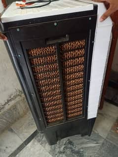 1 month use air cooler very lush condition