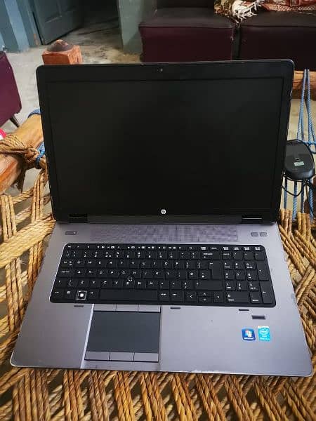 hp laptop/workstation corie i5 4generation 1