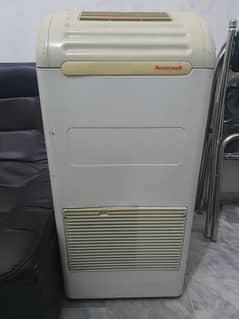 Honeywell portable standing AC