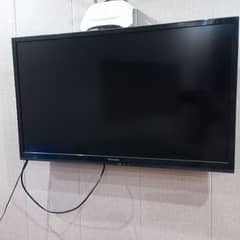 32"led