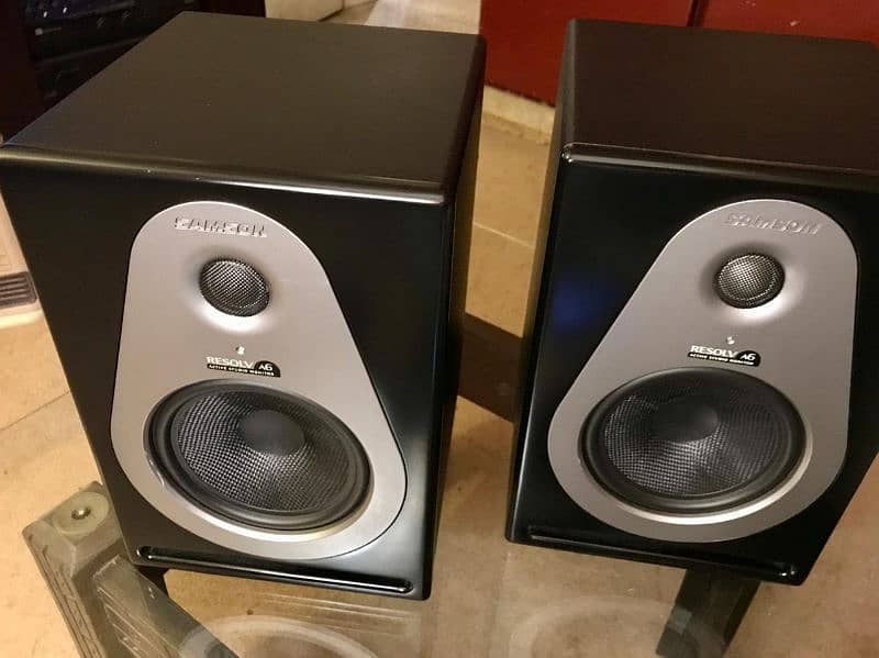 Samson Resolv A6 Active Refrence Studio Monitors Speakers, USA. 9.5/10 5