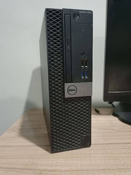 PC i3 7gen 3.9Ghz, 4gb ram ddr4, No Hdd 1