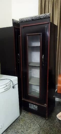 Crockery Cabinet 0