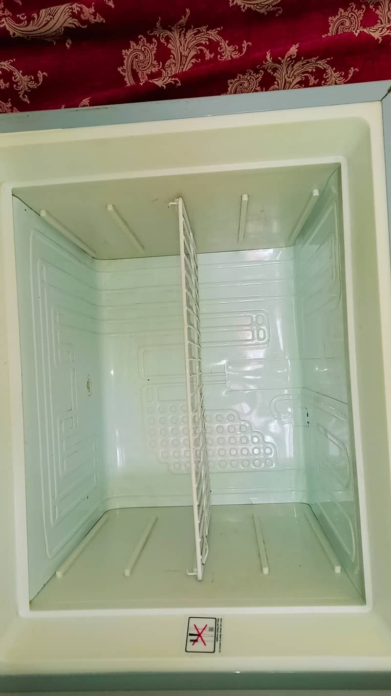 Dawlance refrigerator for sale 5