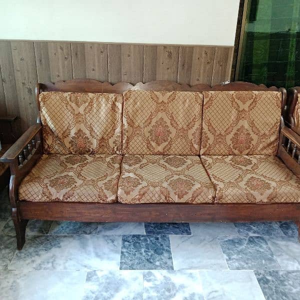 wooden sofa urgent sale 5